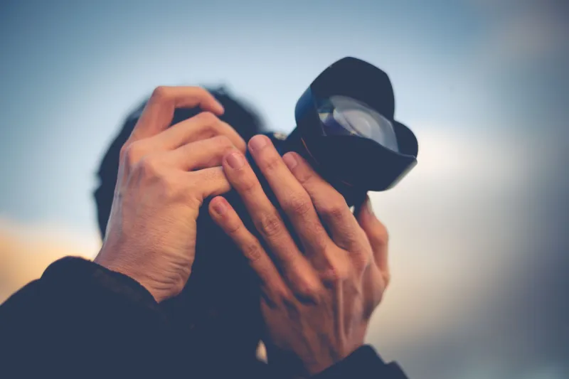 Why Your Camera's Grip Is Quietly Ruining Your Photos